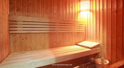 هتل آپارتمان رز گاردن برشاء