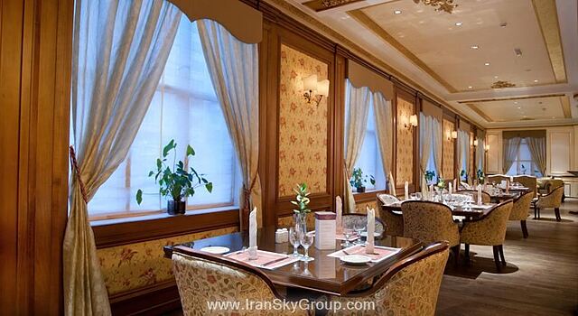 هتل آپارتمان رویال اسکات