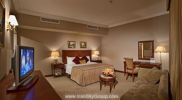 هتل آپارتمان رویال اسکات