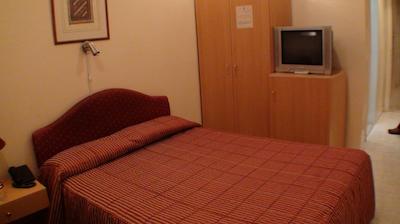 رویالتون هتل