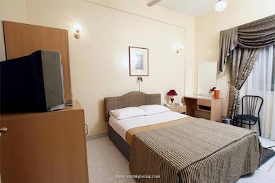 رویالتون هتل