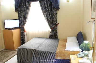 رویالتون هتل