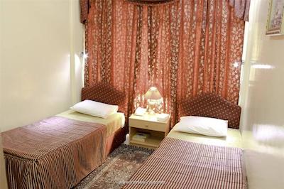 رویالتون هتل