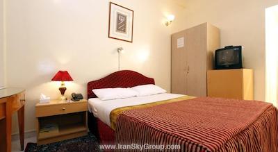 رویالتون هتل