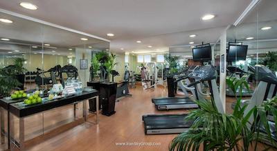 هتل آپارتمان ساوی سنترال