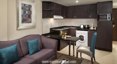 هتل آپارتمان ساوی سنترال