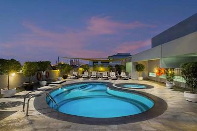 هتل آپارتمان ساوی پارک