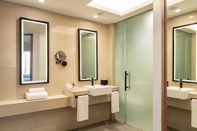 شرایتون دبی مال آف د امارات