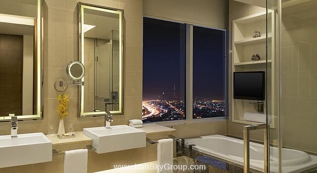 شرایتون دبی مال آف د امارات
