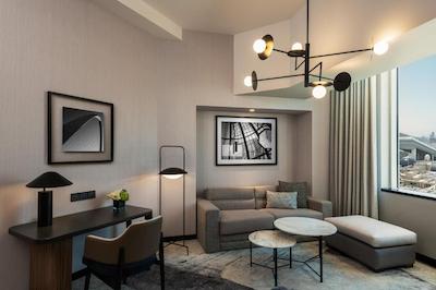 شرایتون دبی مال آف د امارات