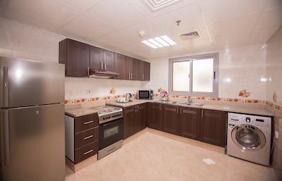 هتل آپارتمان دریم سیتی