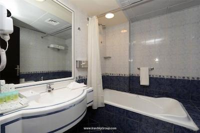 سمانا هتل الرقه