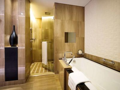 سوفیتل ابوظبی کورنیش