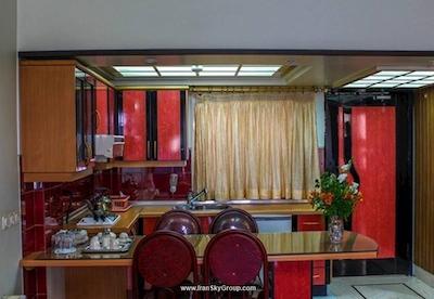 هتل هشت بهشت