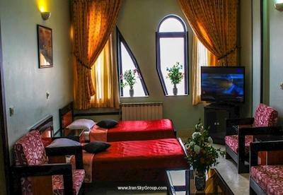 هتل هشت بهشت