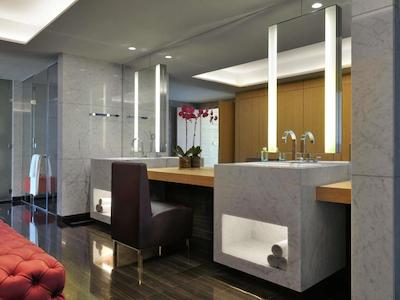 سوفیتل دبی داون تاون