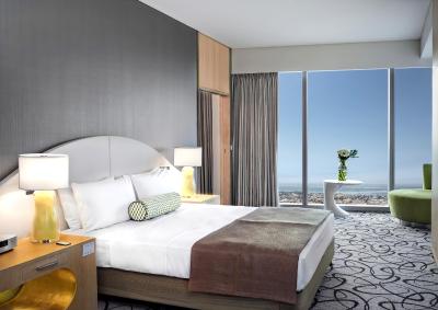 سوفیتل دبی داون تاون