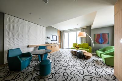 سوفیتل دبی داون تاون