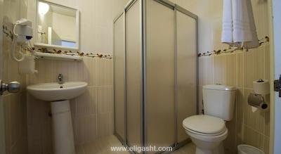 لارا ورلد هتل