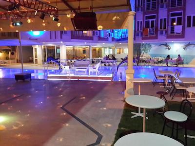 لارا ورلد هتل