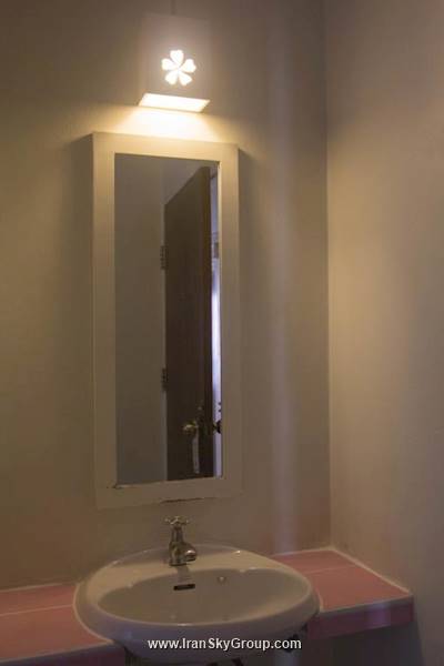 خاوسان هالیدی