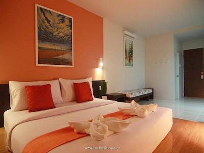 خاوسان هالیدی