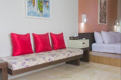 خاوسان هالیدی