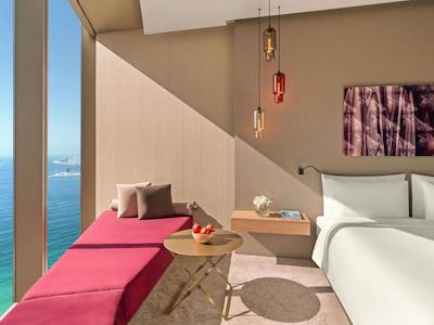 ریکسوس پرمیوم دوبی