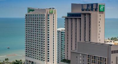 هالیدی این پاتایا