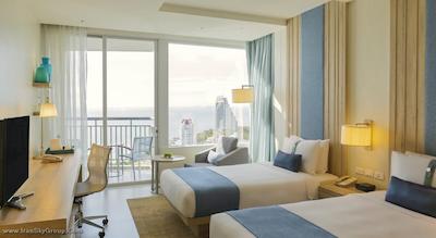 هالیدی این پاتایا