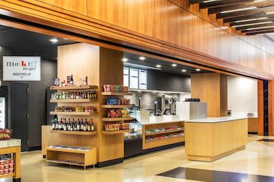 حیات ریجنسی مک کورمیک پلیس