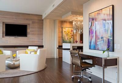 حیات ریجنسی مک کورمیک پلیس