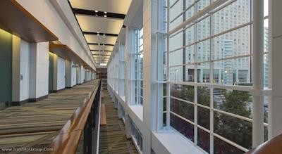 حیات ریجنسی مک کورمیک پلیس