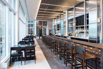 حیات ریجنسی مک کورمیک پلیس