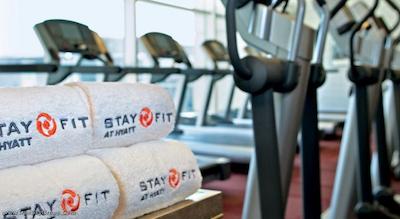 حیات ریجنسی مک کورمیک پلیس