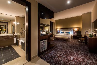 گلدن تولیپ دوحه