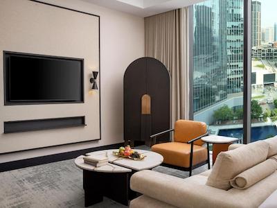 آنان تارا داون تاون دوبی