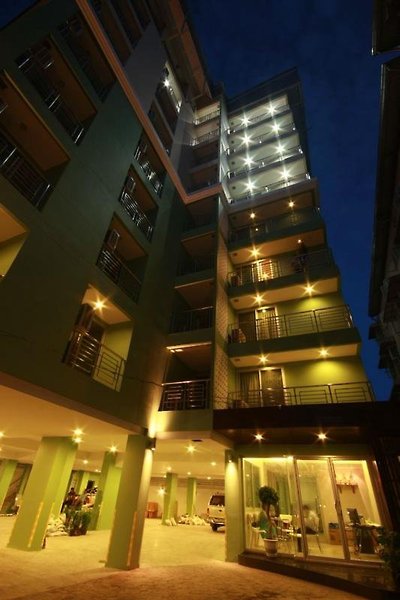 آی- رزیدنس ساتورن