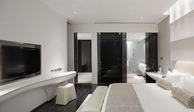 یاس وایسروی ابوظبی