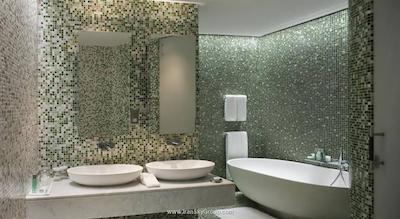 یاس وایسروی ابوظبی