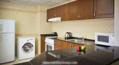 تایم کریستال هتل آپارتمان