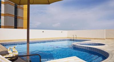 تایم توپاز هتل آپارتمان