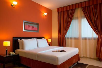 تایم توپاز هتل آپارتمان