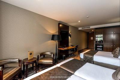 کسو هتل پارک وست