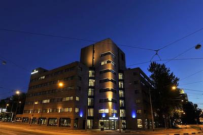 کسو هتل پارک وست