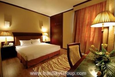 تولیپ این القصیص دبی سوئیتس