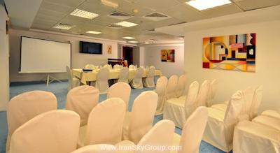 تولیپ این القصیص دبی سوئیتس