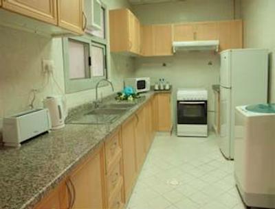 تولیپ این القصیص دبی سوئیتس