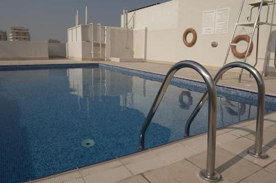 تولیپ این القصیص دبی سوئیتس