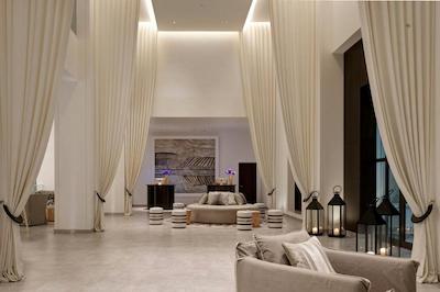 هتل بولوارد آتوگراف کالکشن